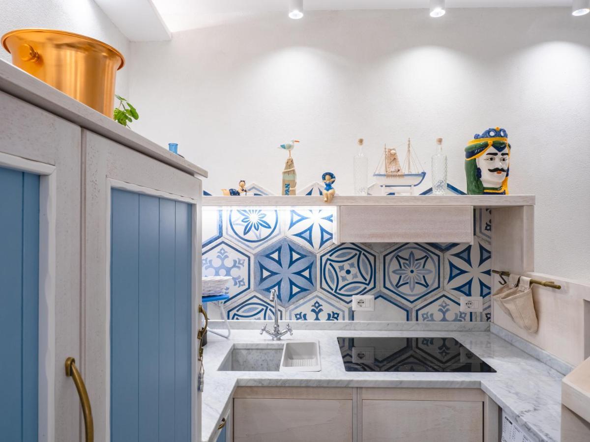 Apartament Clicka&Sleep Caracciolo Neapol Zewnętrze zdjęcie