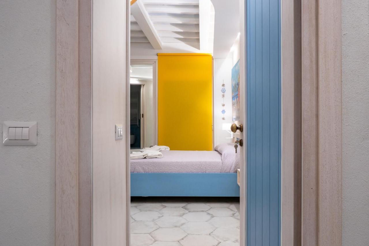 Apartament Clicka&Sleep Caracciolo Neapol Zewnętrze zdjęcie