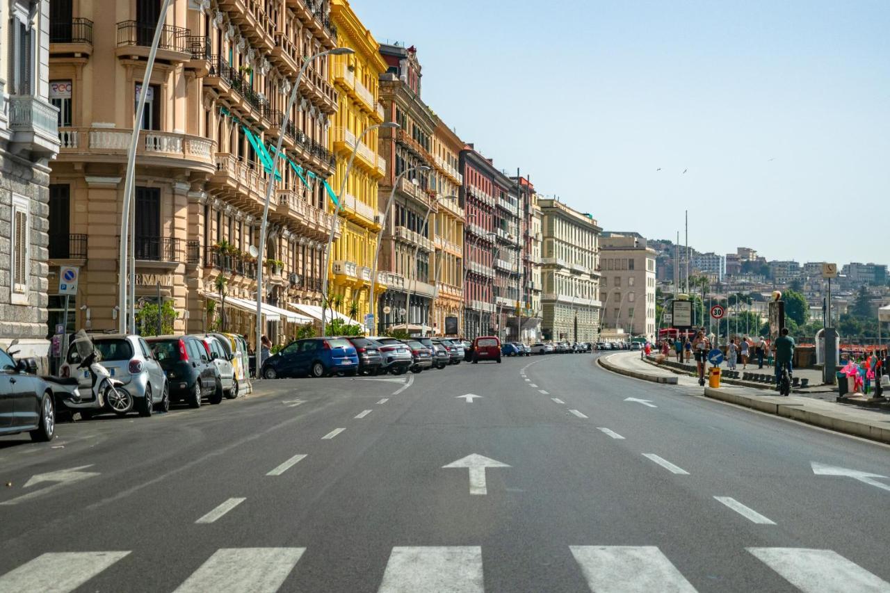 Apartament Clicka&Sleep Caracciolo Neapol Zewnętrze zdjęcie
