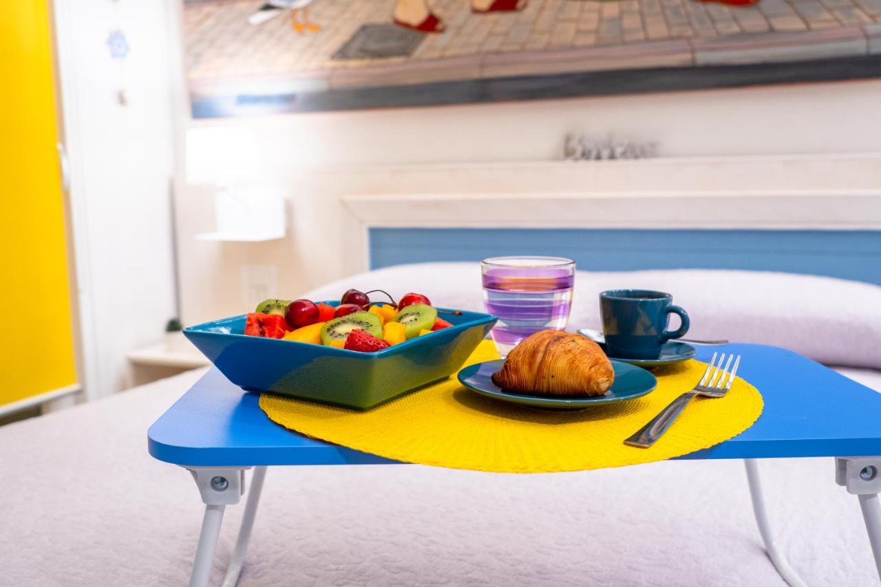 Apartament Clicka&Sleep Caracciolo Neapol Zewnętrze zdjęcie