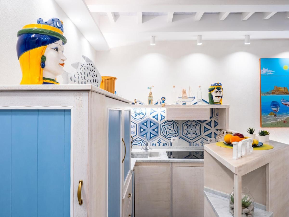 Apartament Clicka&Sleep Caracciolo Neapol Zewnętrze zdjęcie