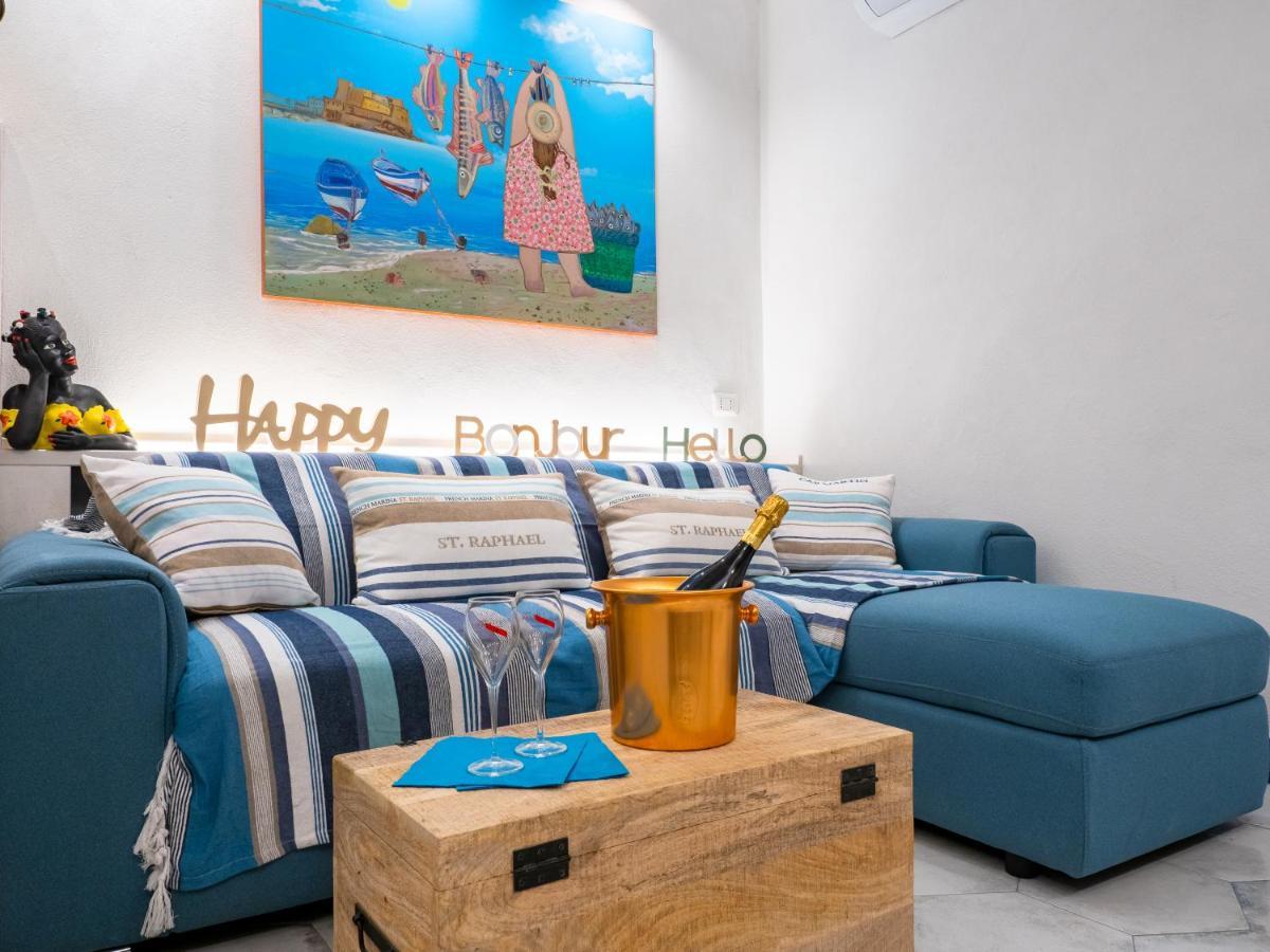 Apartament Clicka&Sleep Caracciolo Neapol Zewnętrze zdjęcie