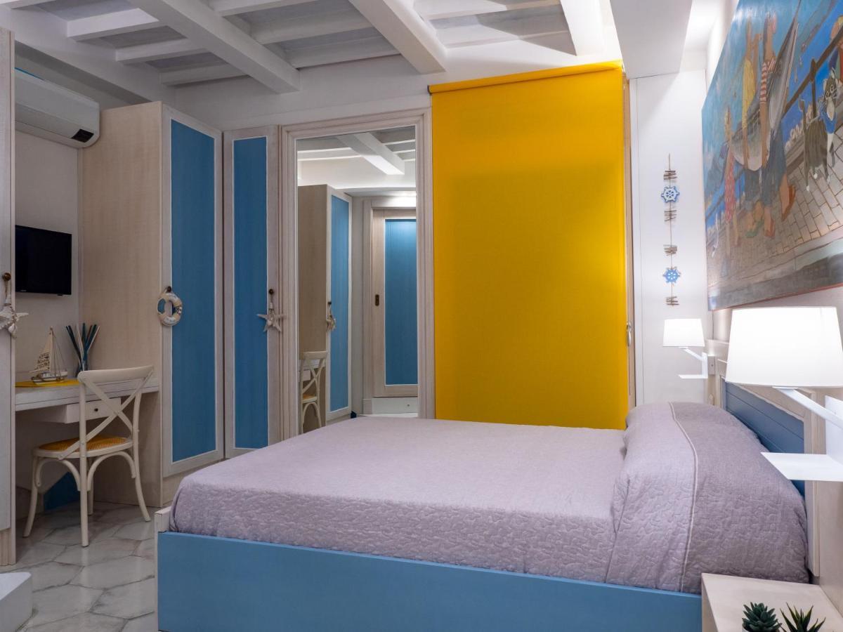 Apartament Clicka&Sleep Caracciolo Neapol Zewnętrze zdjęcie